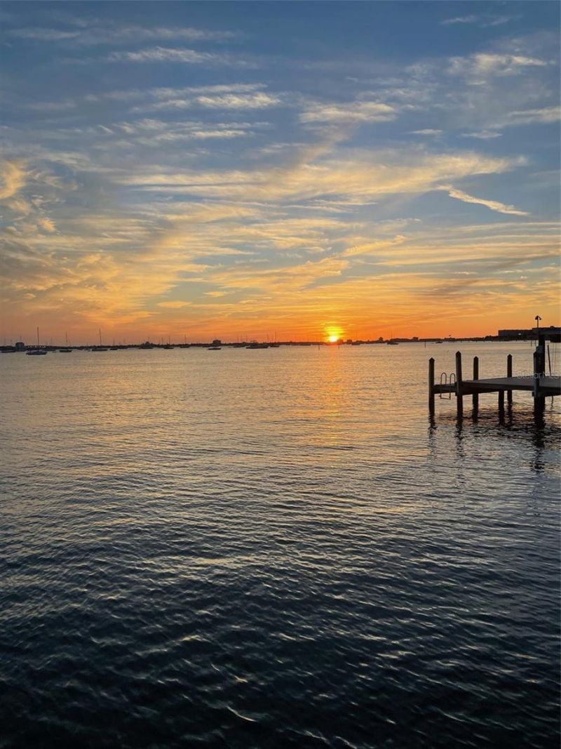 4771 Baywood Point Drive S, Gulfport, FL 33711 Photo