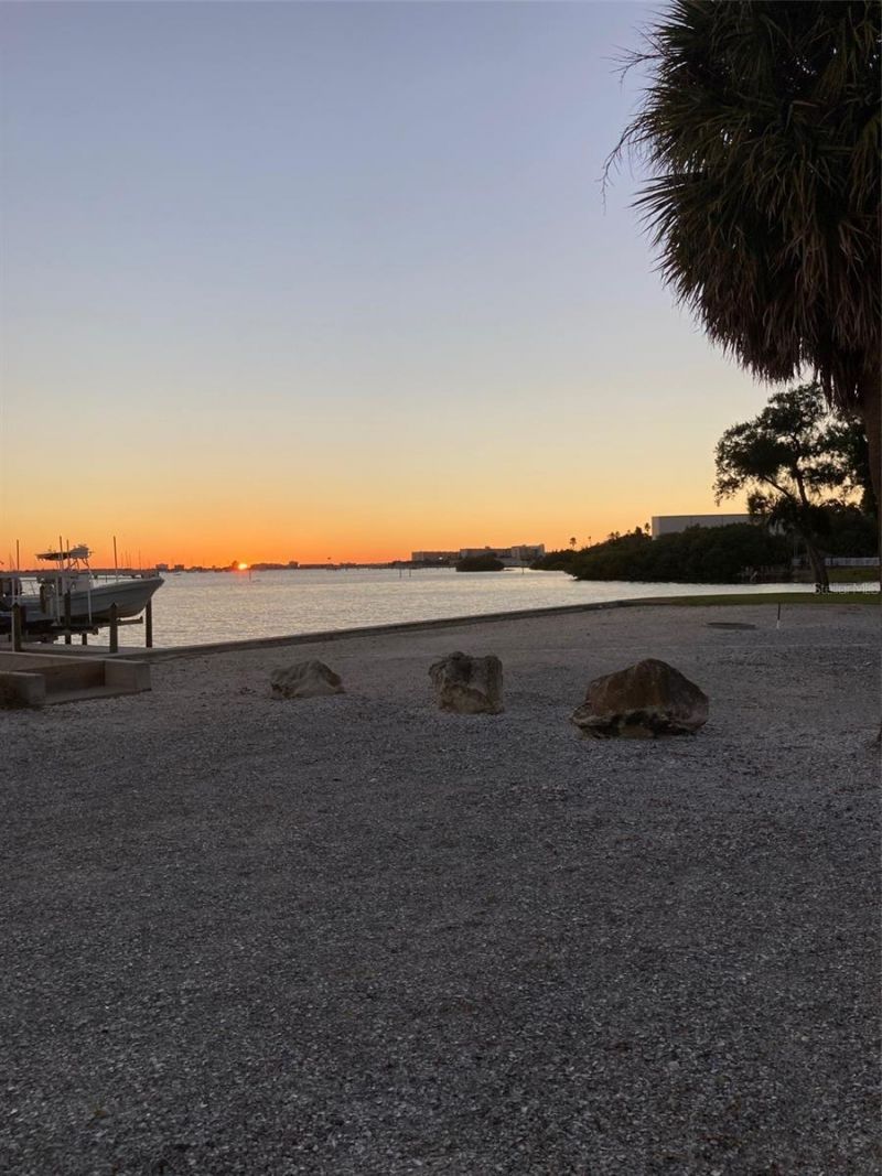 4771 Baywood Point Drive S, Gulfport, FL 33711 Photo