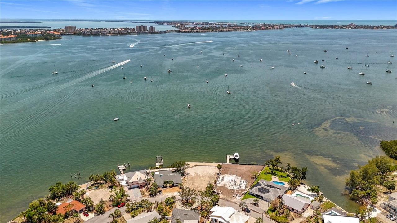 4771 Baywood Point Drive S, Gulfport, FL 33711 Photo