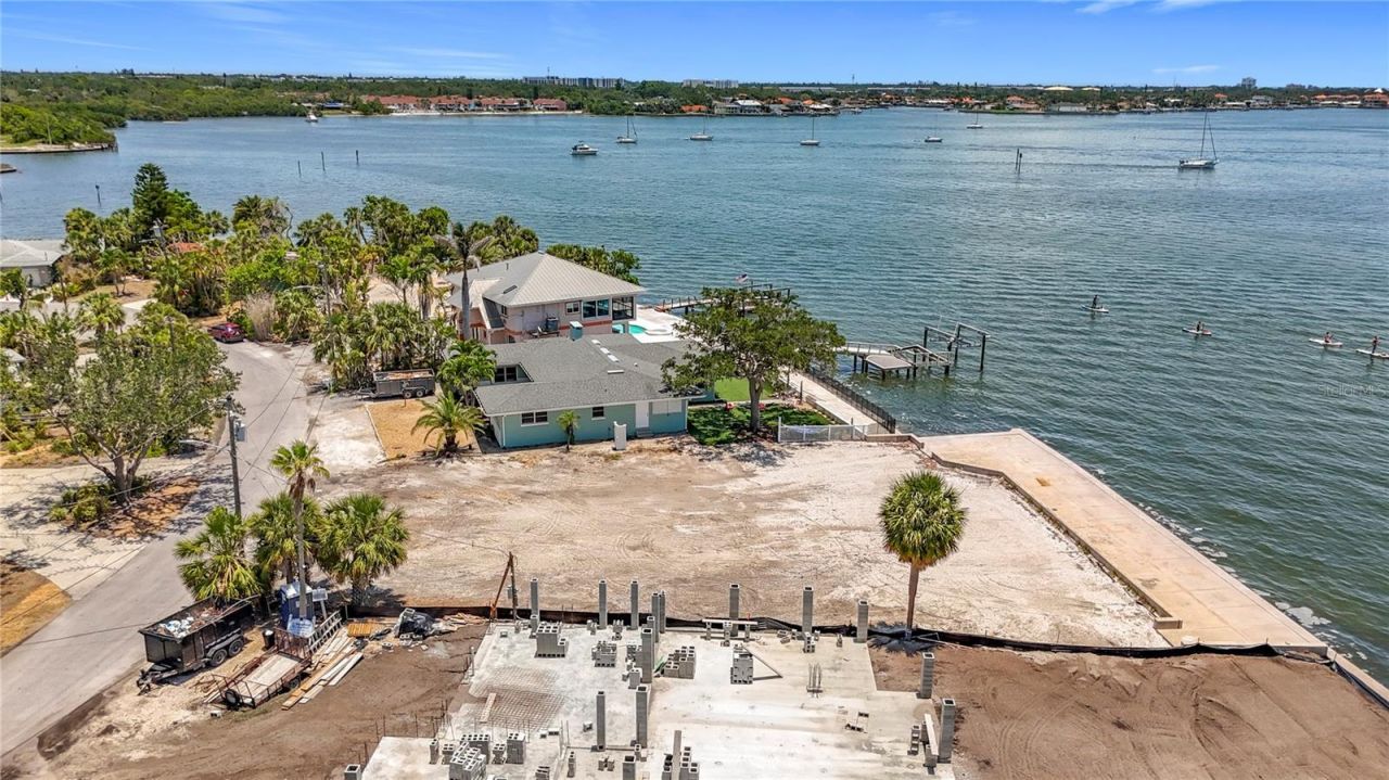 4771 Baywood Point Drive S, Gulfport, FL 33711 Photo