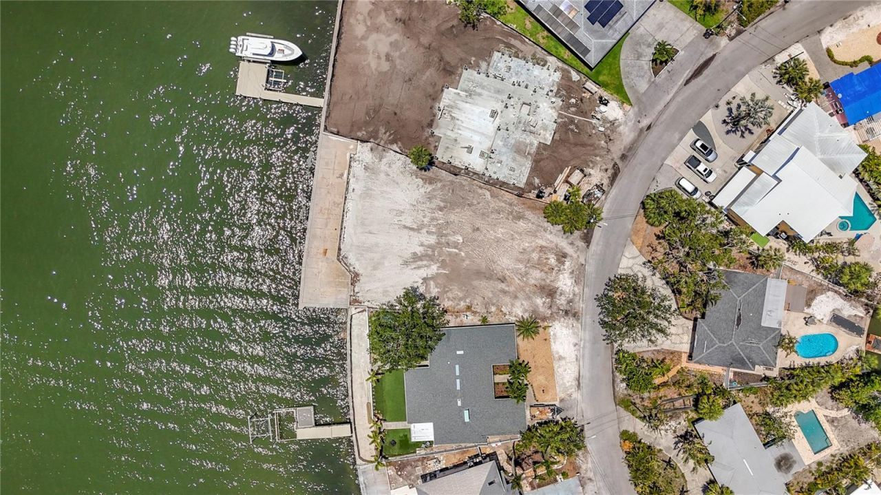 4771 Baywood Point Drive S, Gulfport, FL 33711 Photo