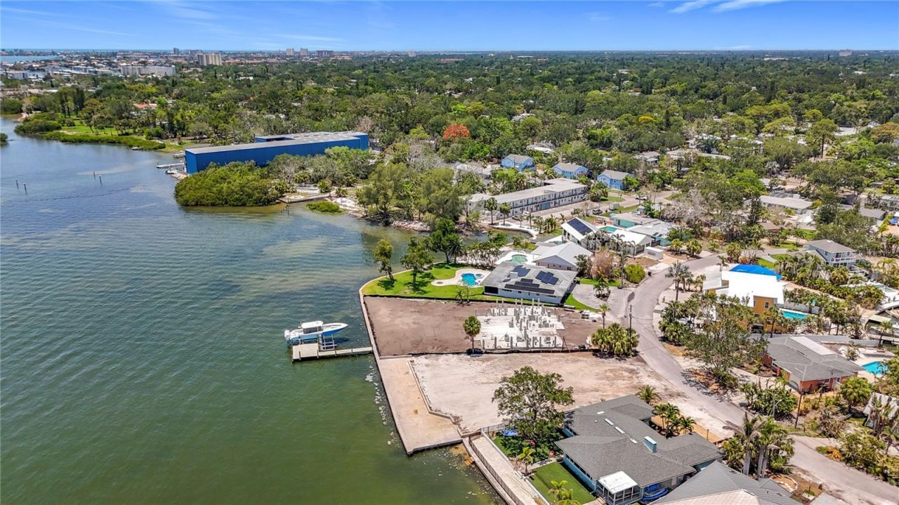 4771 Baywood Point Drive S, Gulfport, FL 33711 Photo