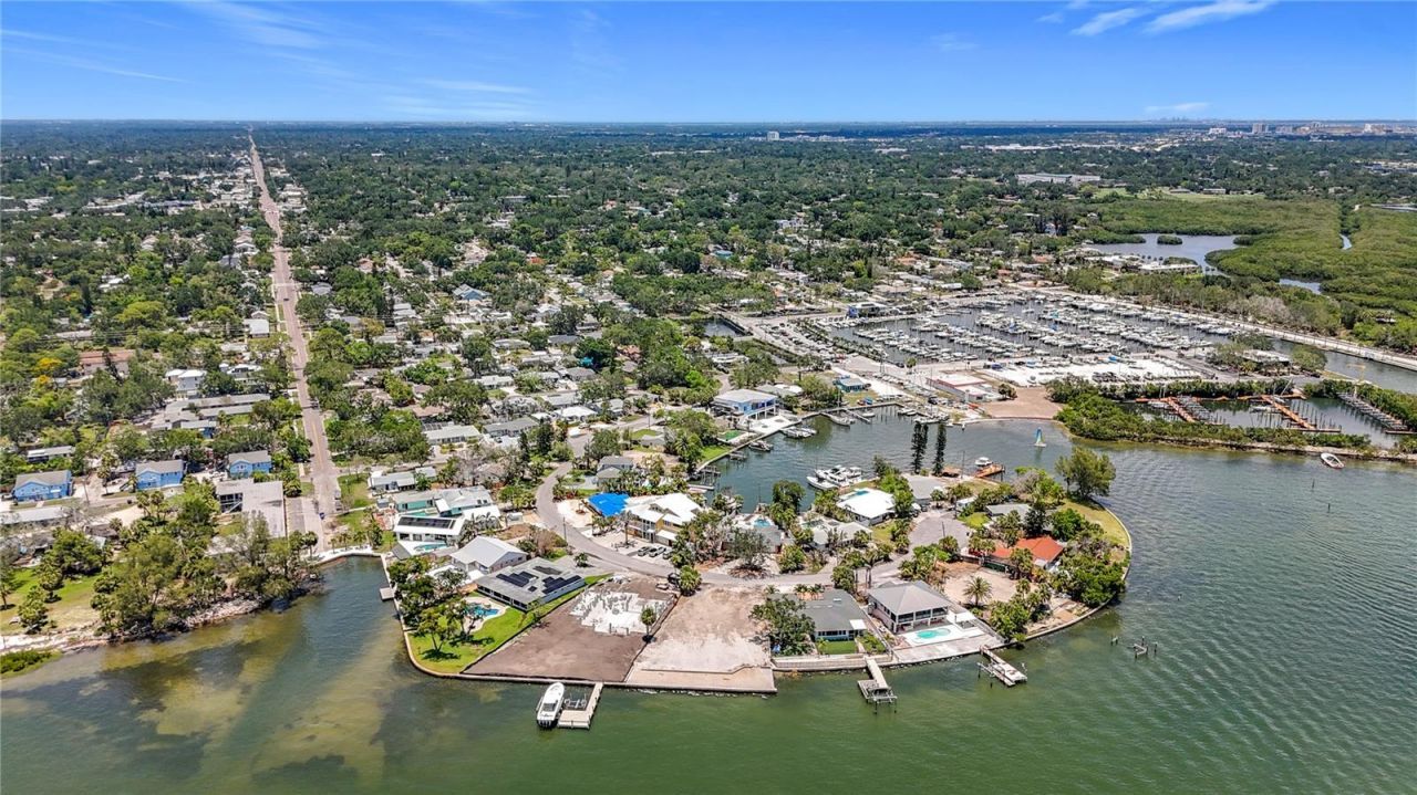 4771 Baywood Point Drive S, Gulfport, FL 33711 Photo