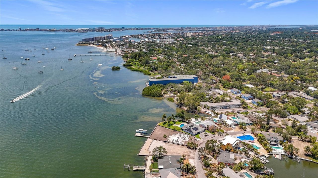 4771 Baywood Point Drive S, Gulfport, FL 33711 Photo