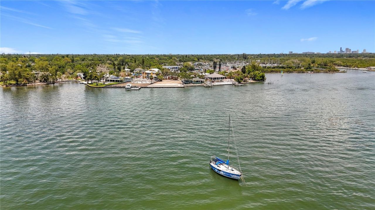 4771 Baywood Point Drive S, Gulfport, FL 33711 Photo