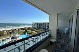 601 Retreat Beach Circle photo 4