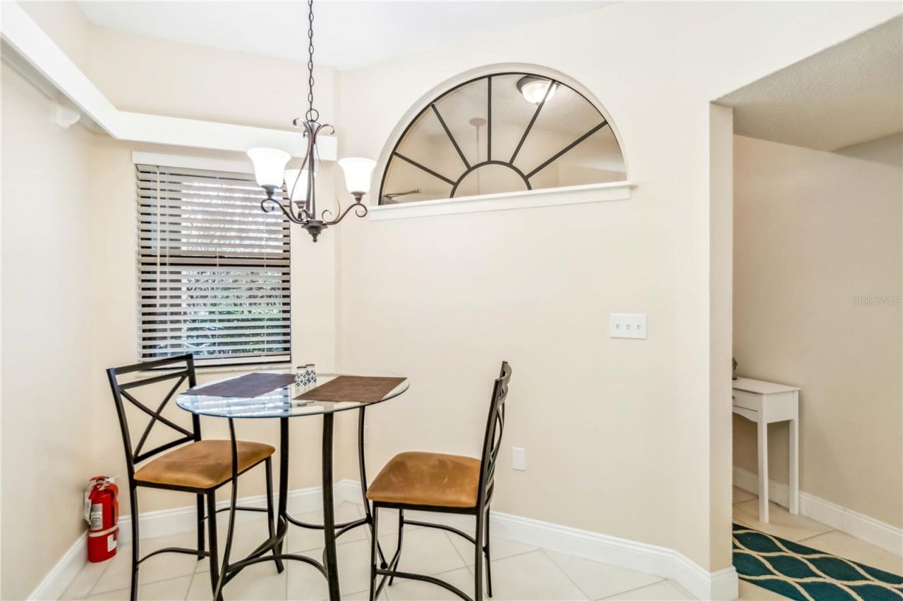 5734 Ashton Lake Drive, Unit 7, Sarasota, FL 34231 Photo