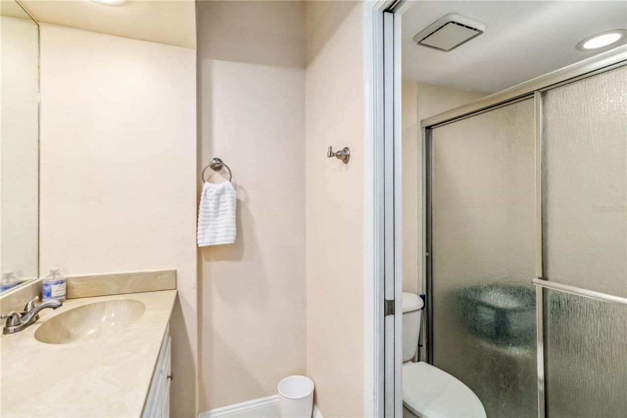 5734 Ashton Lake Drive, Unit 7, Sarasota, FL 34231 Photo