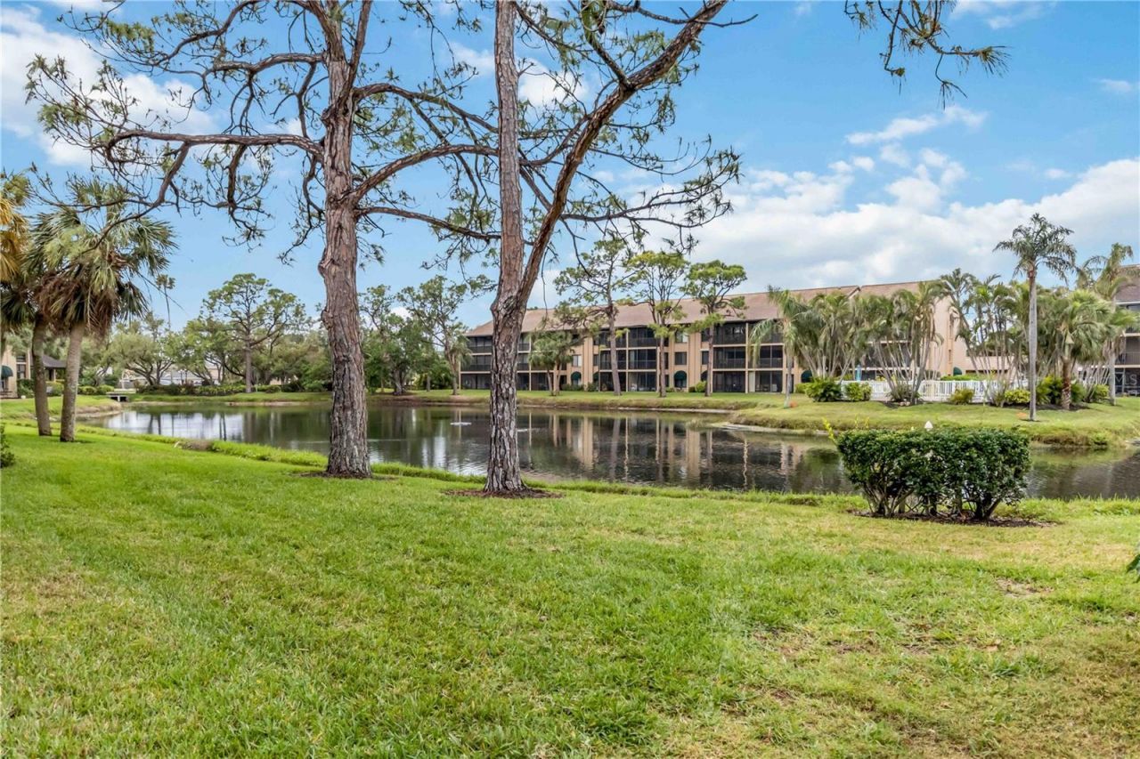 5734 Ashton Lake Drive, Unit 7, Sarasota, FL 34231 Photo