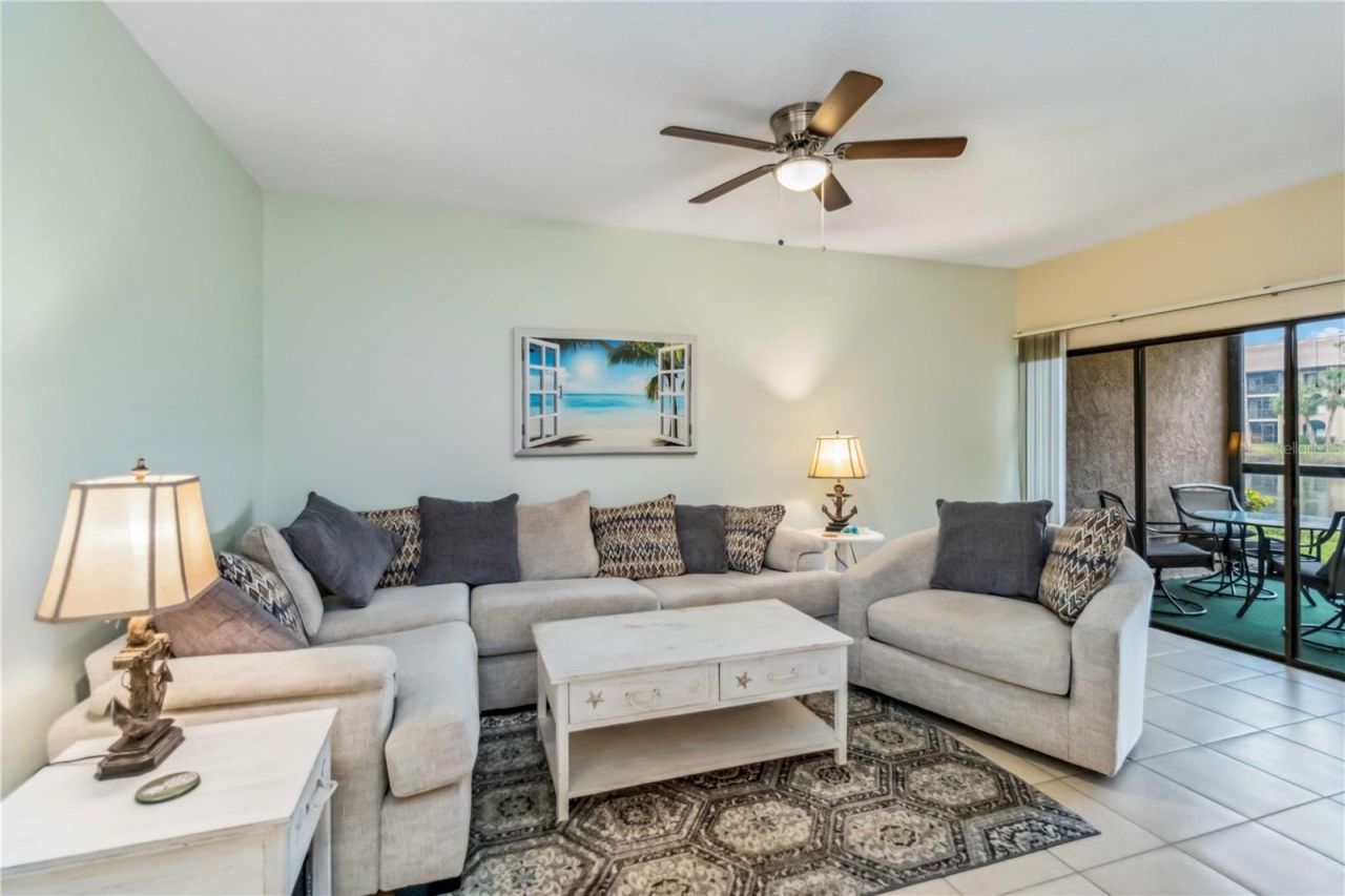 5734 Ashton Lake Drive, Unit 7, Sarasota, FL 34231 Photo