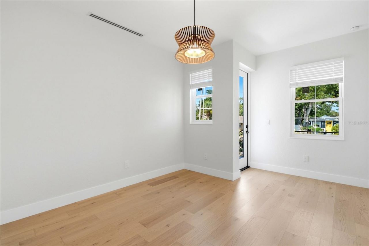 2501 Quincy Street S, Saint Petersburg, FL 33711 Photo
