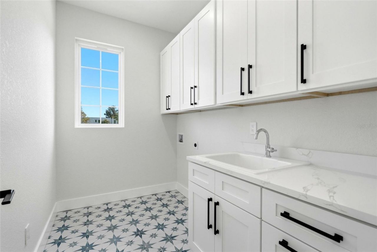 2501 Quincy Street S, Saint Petersburg, FL 33711 Photo