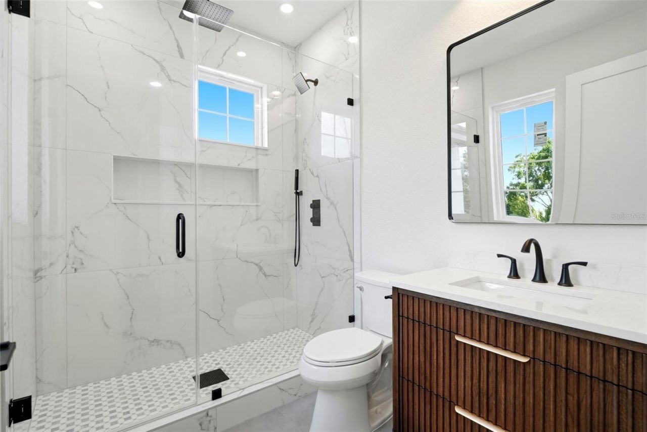 2501 Quincy Street S, Saint Petersburg, FL 33711 Photo