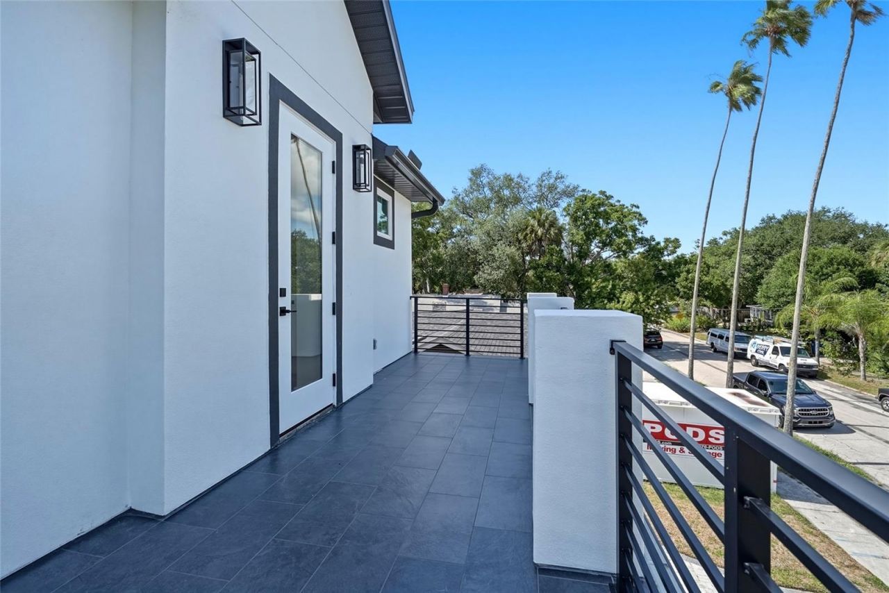 2501 Quincy Street S, Saint Petersburg, FL 33711 Photo