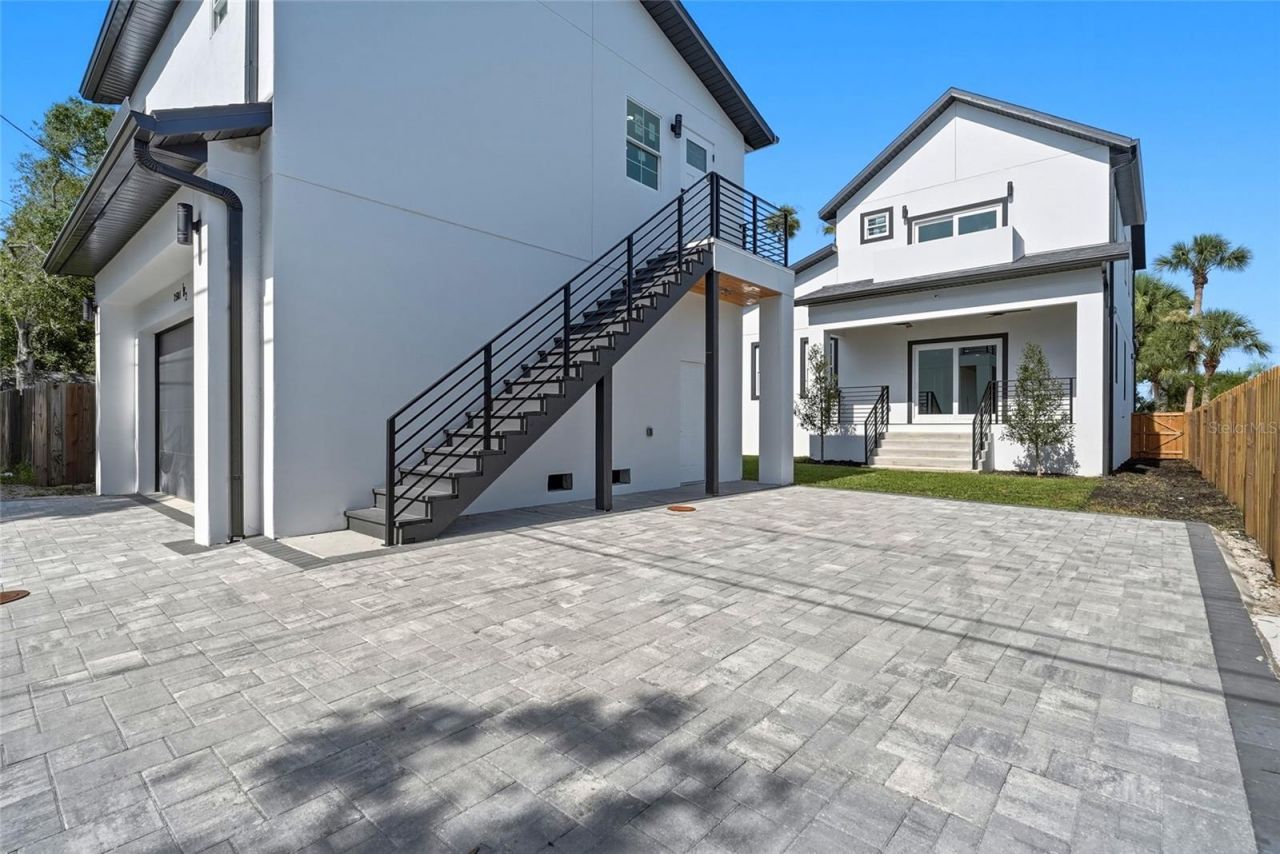 2501 Quincy Street S, Saint Petersburg, FL 33711 Photo