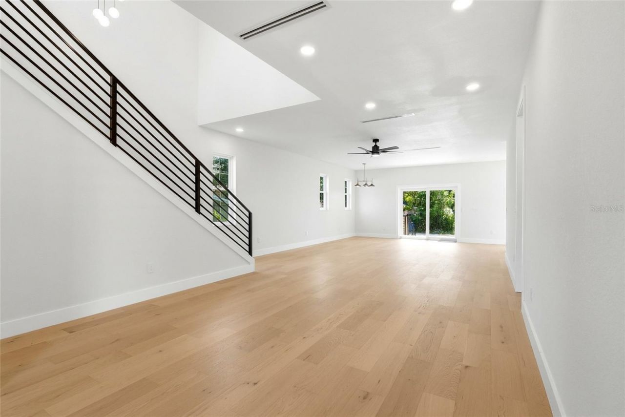 2501 Quincy Street S, Saint Petersburg, FL 33711 Photo