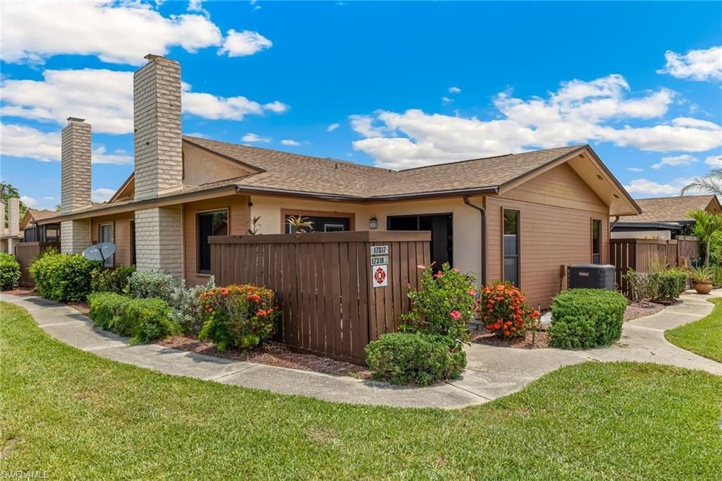 17317 Birchwood Ln, Fort Myers, FL 33908 Photo