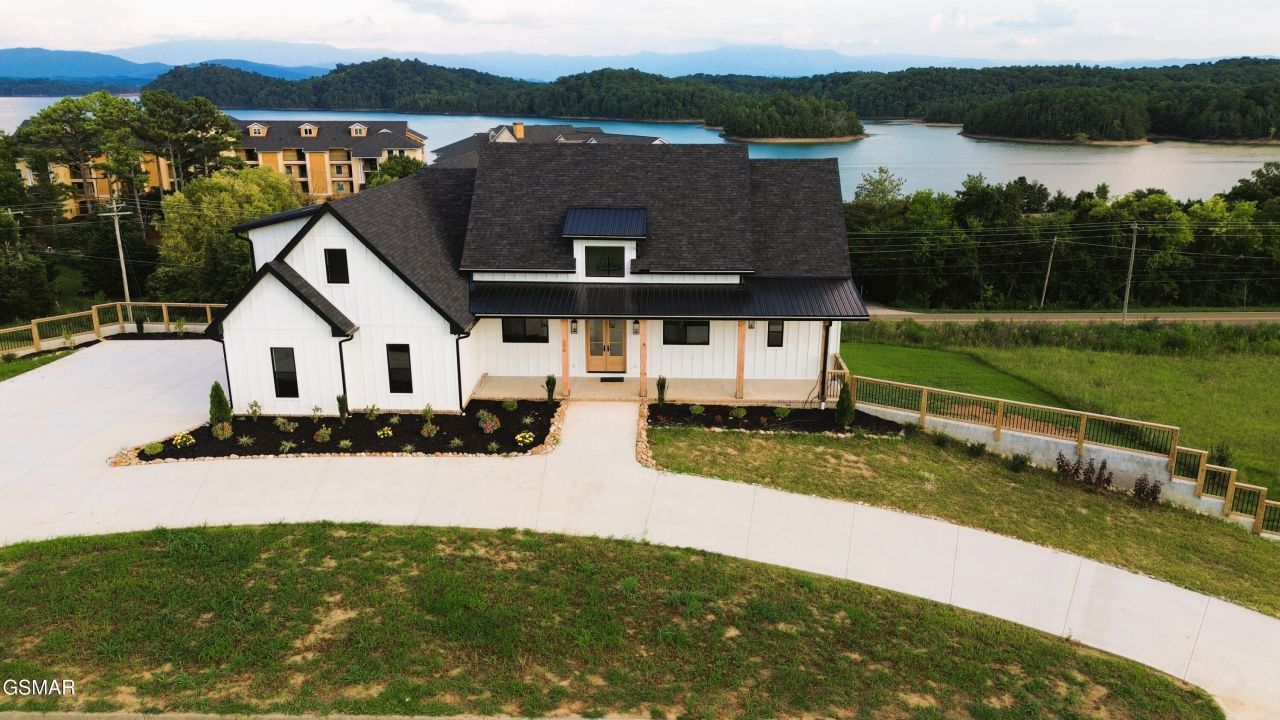 206 Eagle View Drive, Dandridge, TN 37725 Main Photo