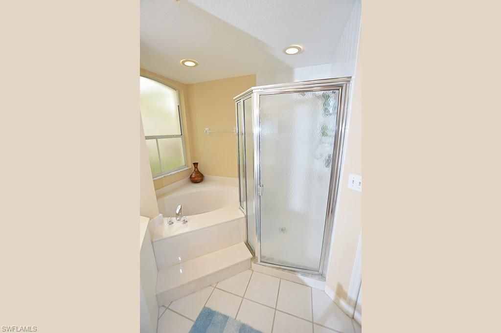 9111 Las Maderas Dr, Unit 102, Bonita Springs, FL 34135 Photo