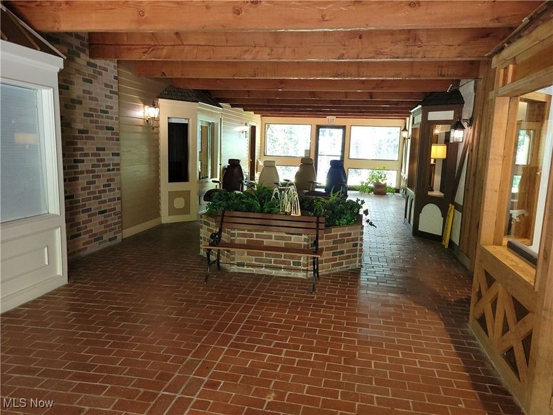 330 N Chestnut Street, Ravenna, OH 44266 Photo 7