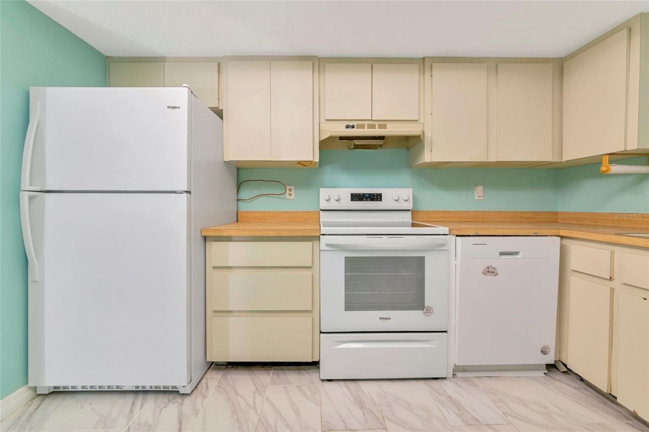 3072 Lake Bayshore Drive, Unit O- 119, Bradenton, FL 34205 Photo