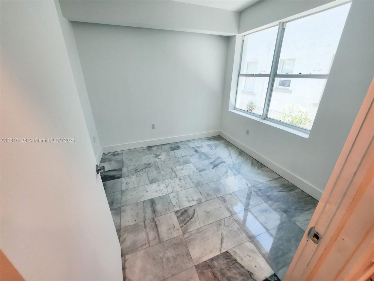 Please Call For Address, Miami Beach, FL 33139 Photo