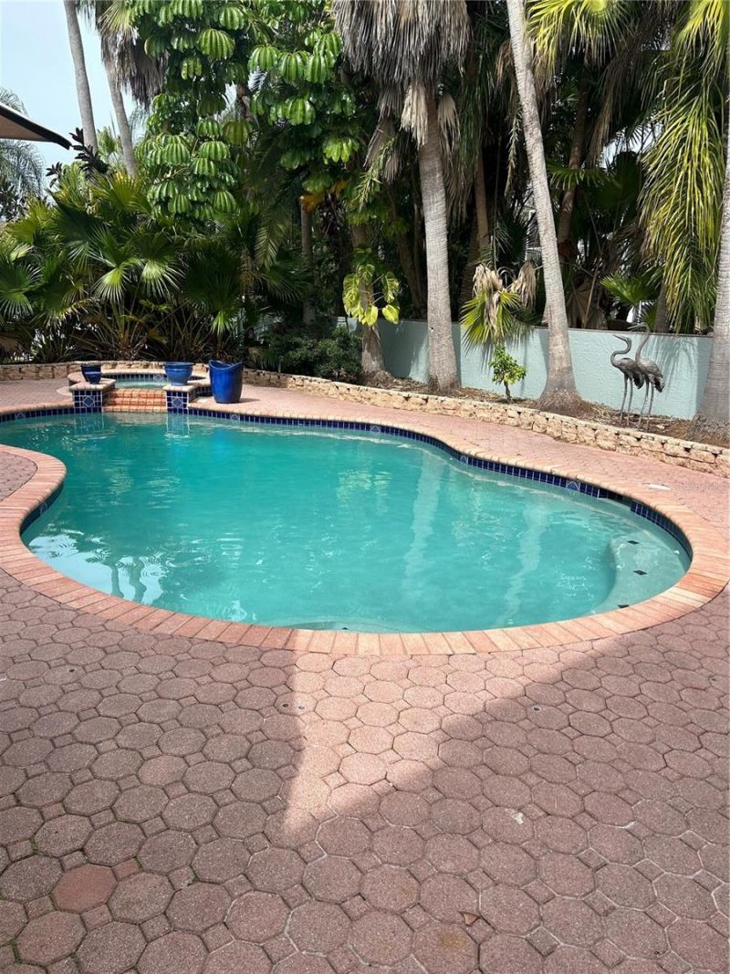 1648 Lago Vista Boulevard, Palm Harbor, FL 34685 Photo