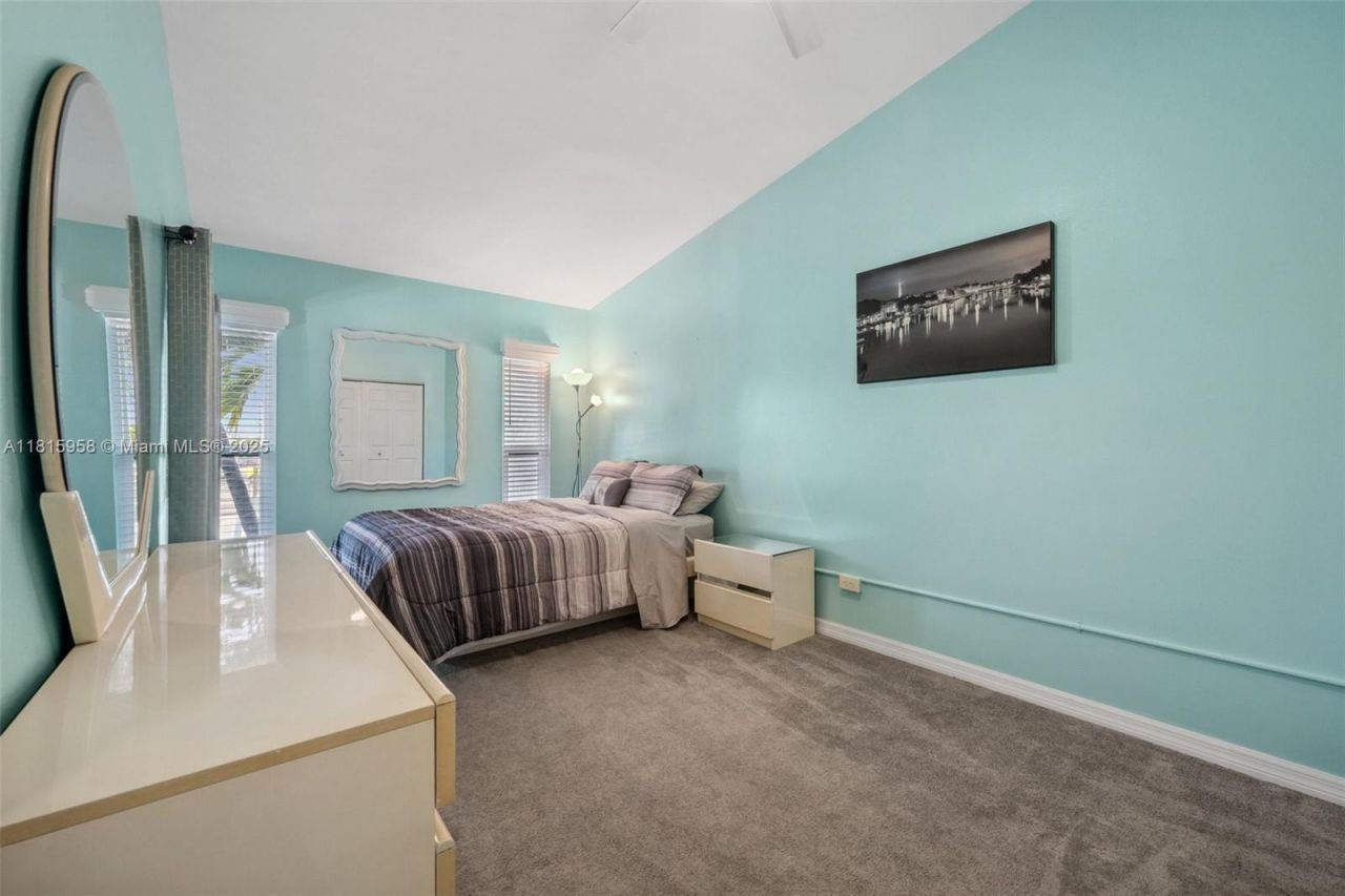 4803 SW Santa Barbara Ct, Unit 5, Cape Coral, FL 33914 Photo