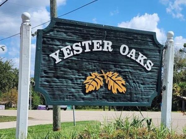 206 WOODCREST Drive, Slidell, LA 70458