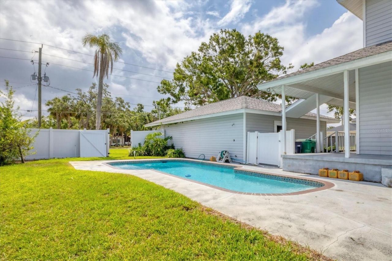 2002 8th Street W, Palmetto, FL 34221 Photo