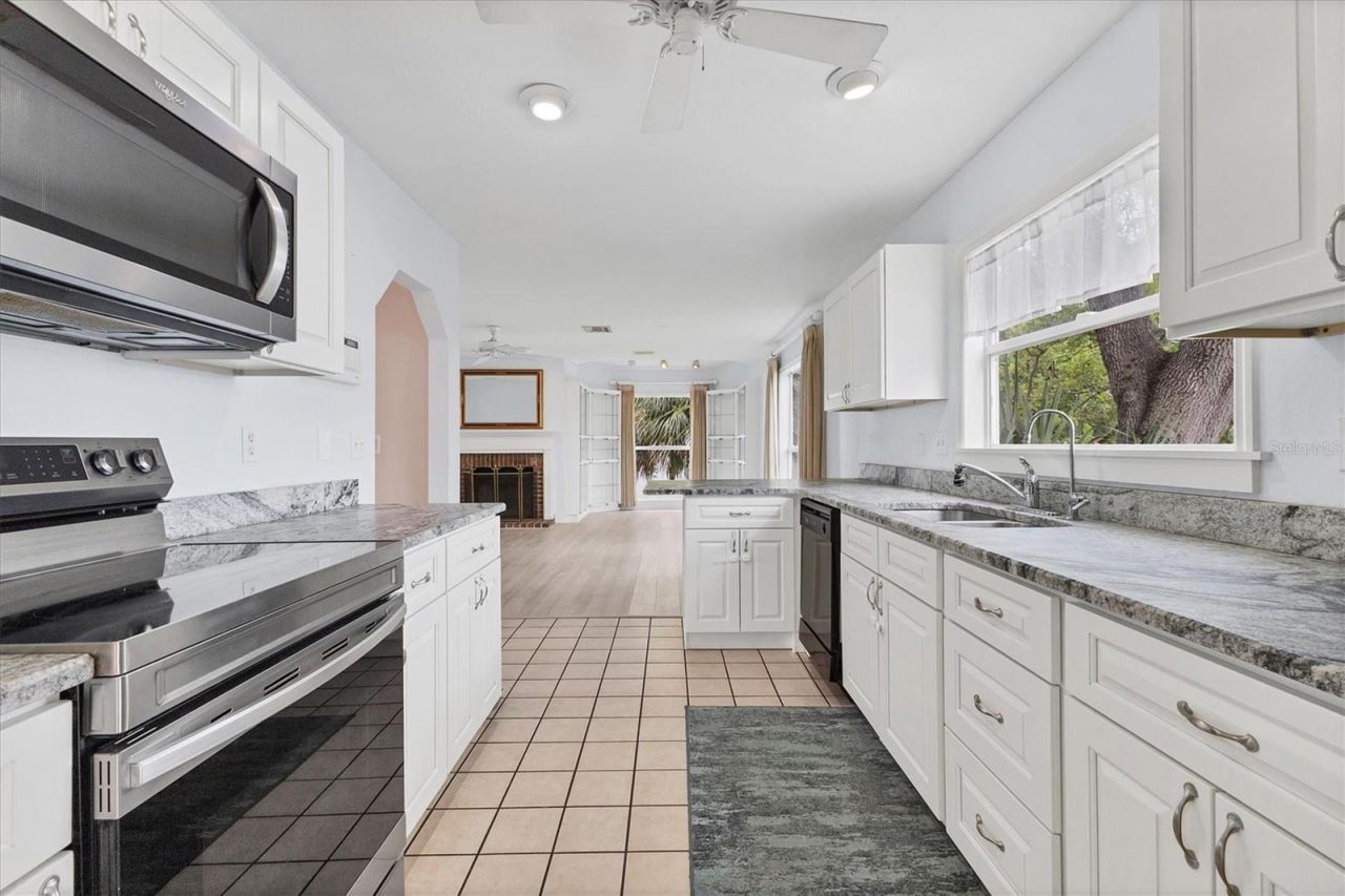 2002 8th Street W, Palmetto, FL 34221 Photo