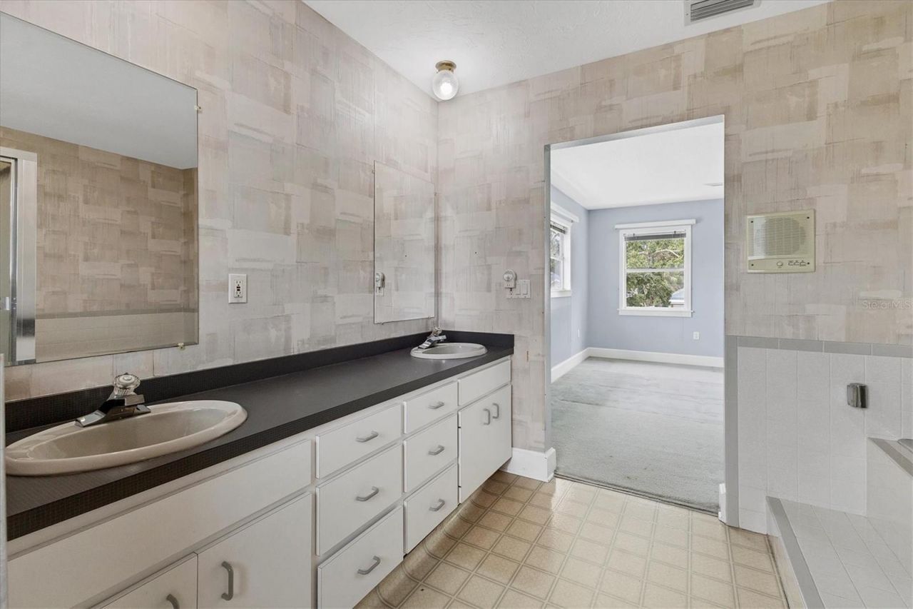 2002 8th Street W, Palmetto, FL 34221 Photo