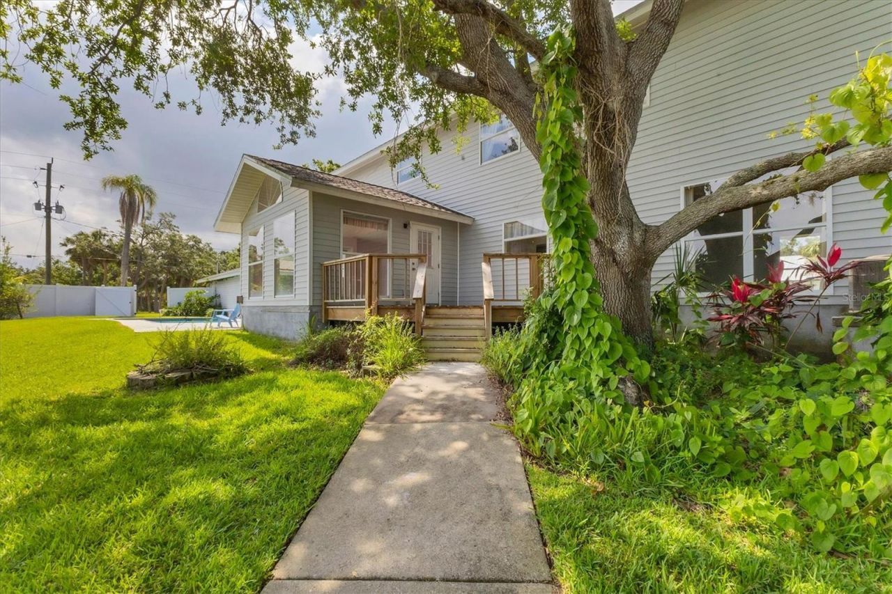 2002 8th Street W, Palmetto, FL 34221 Photo