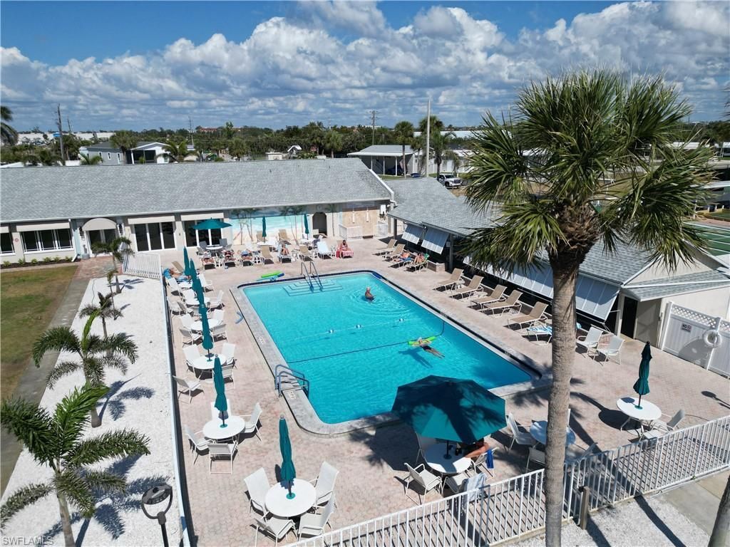 11341 Bayside Blvd, Fort Myers Beach, FL 33931 Photo