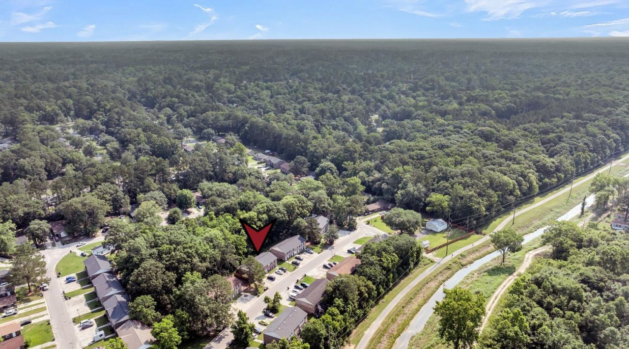 105 Magwood Drive Photo 22