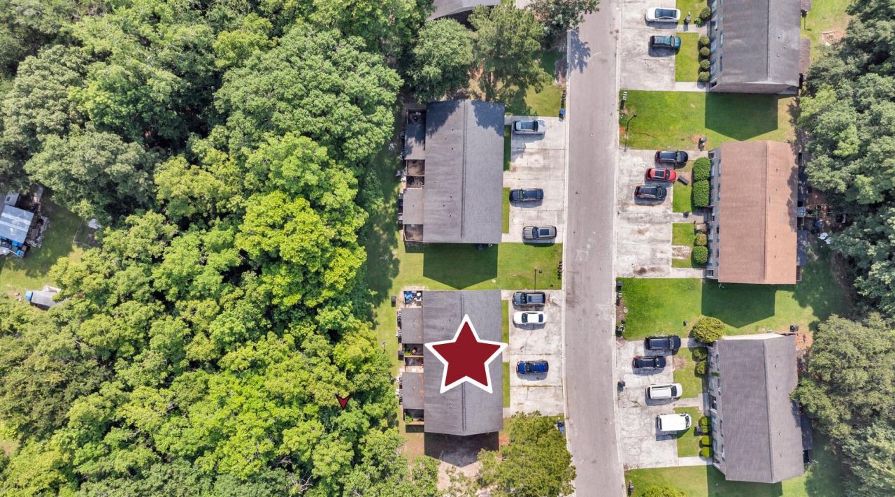 105 Magwood Drive Photo 24