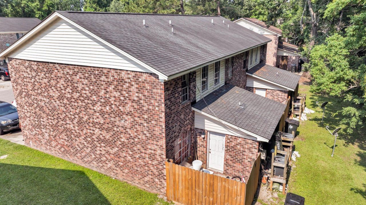 105 Magwood Drive Photo 6