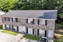 107 Magwood Drive photo 4