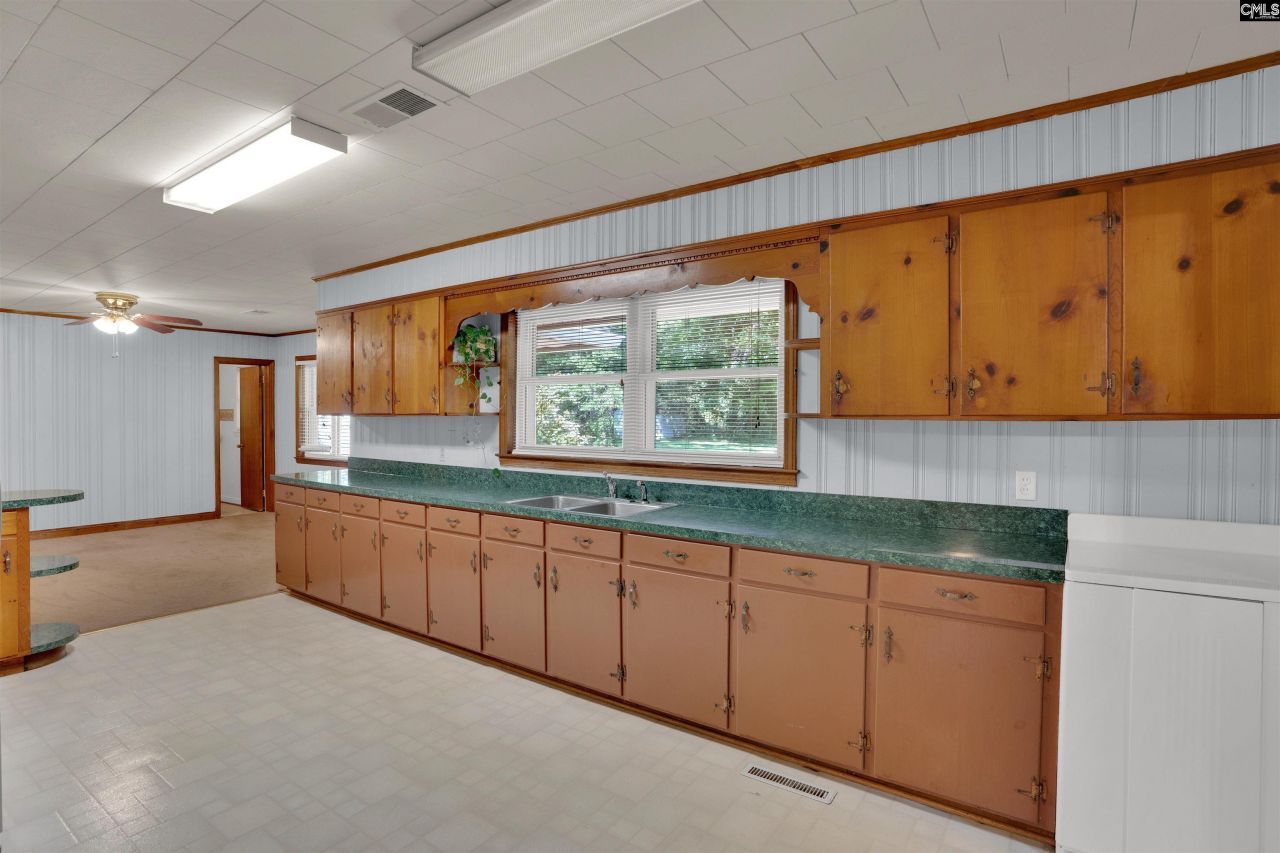 1715 Wheeler Street Photo 16