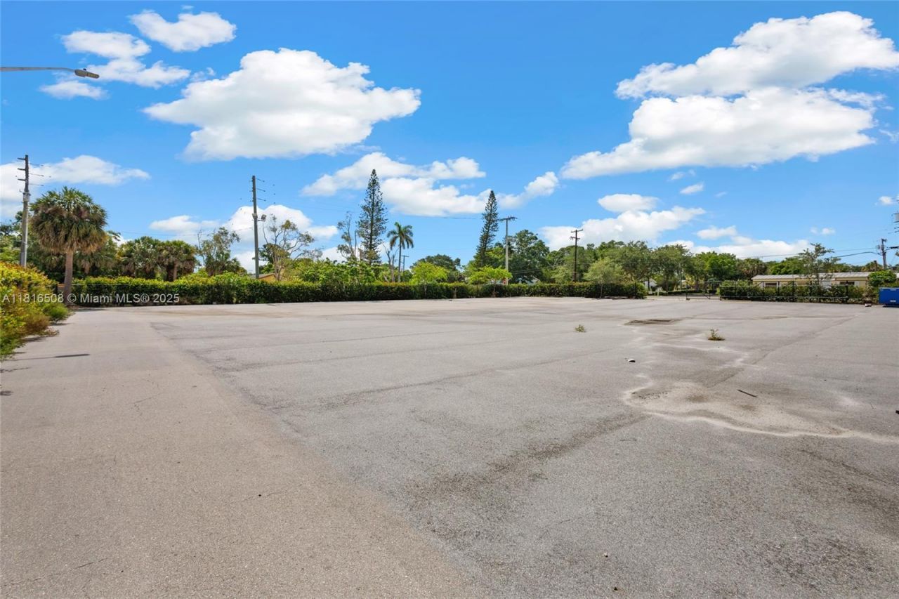 2402 S Us Highway 1, Fort Pierce, FL 34982 Photo