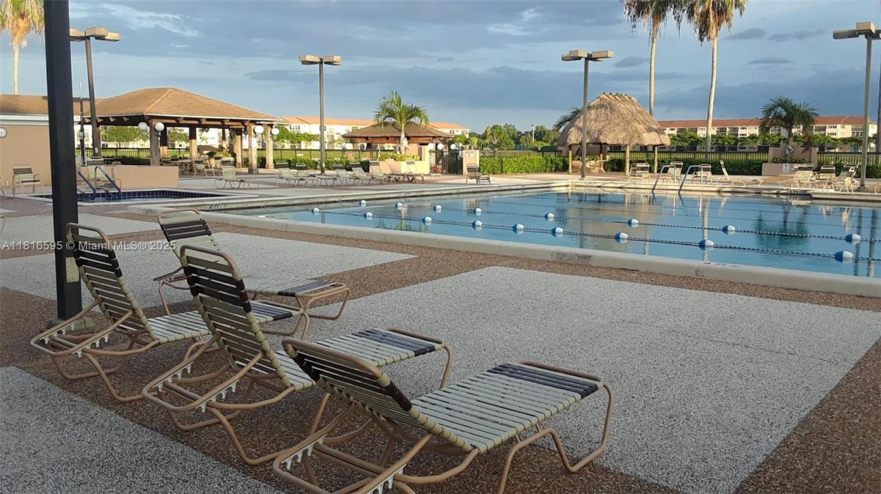 1401 SW 134th Way, Unit 412C, Pembroke Pines, FL 33027 Photo