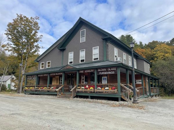 3630 Vt Route 103 N, Chester, VT 05143