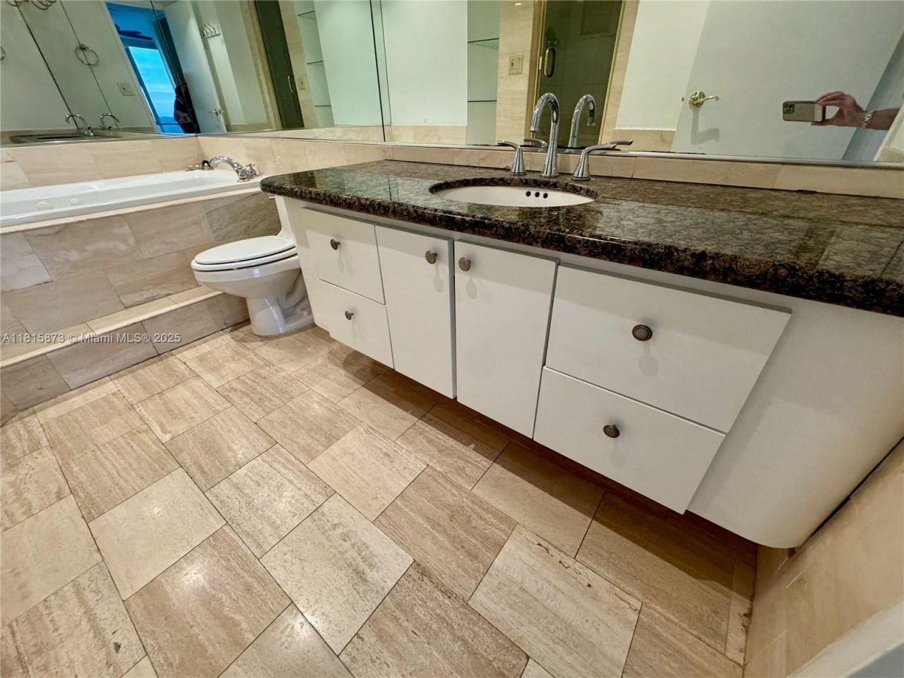 900 Bay Dr, Unit 727-725, Miami Beach, FL 33141 Photo