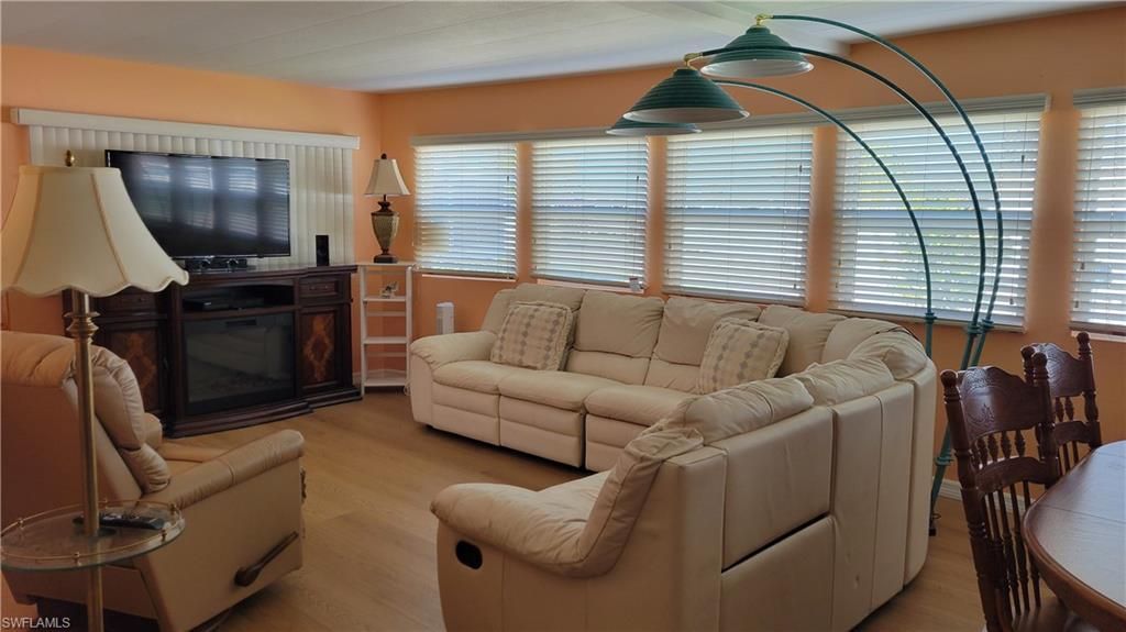 123 Sun Cir, Fort Myers, FL 33905 Photo