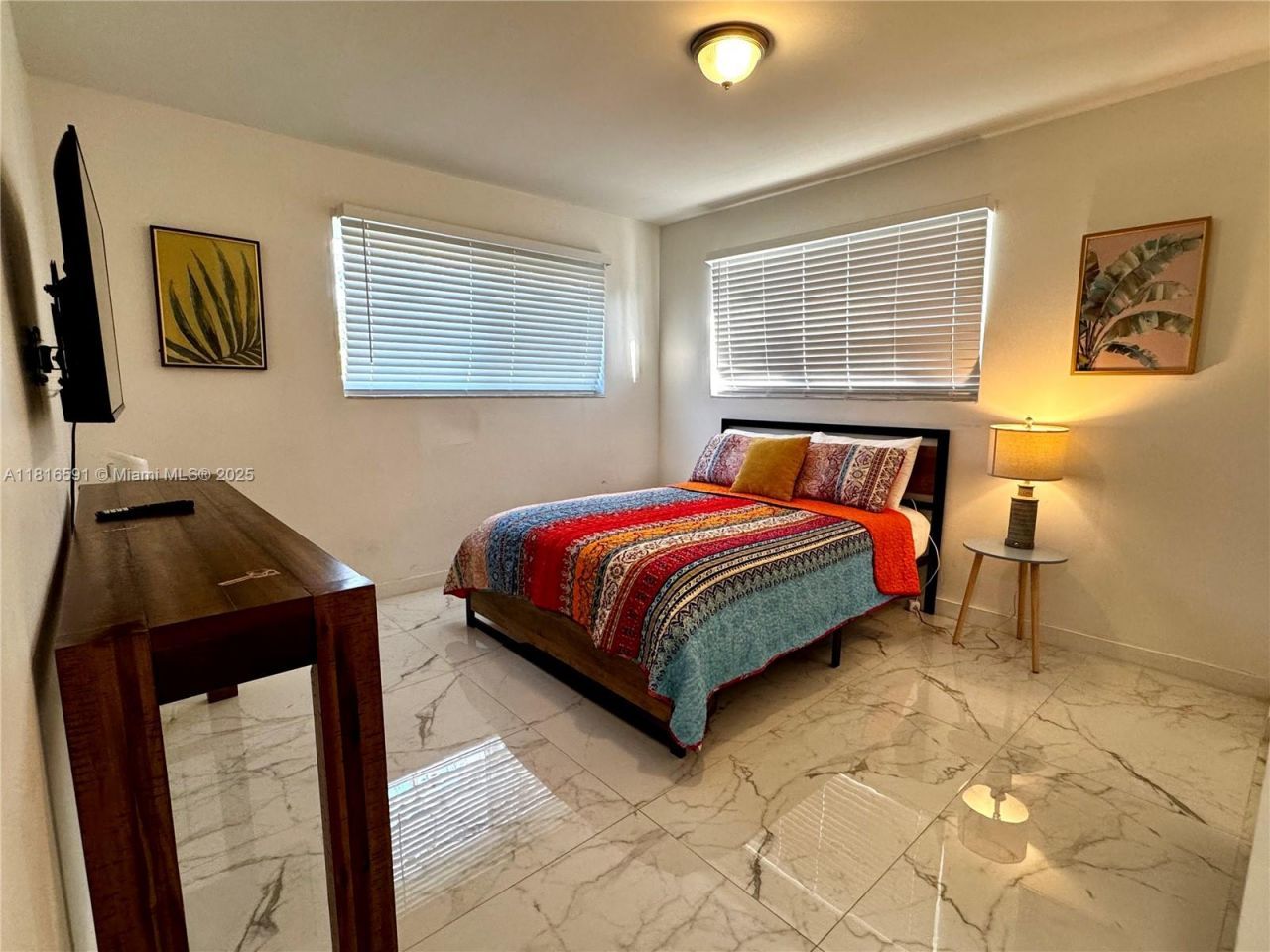 1012 SW 3rd Ave, Hallandale Beach, FL 33009 Photo