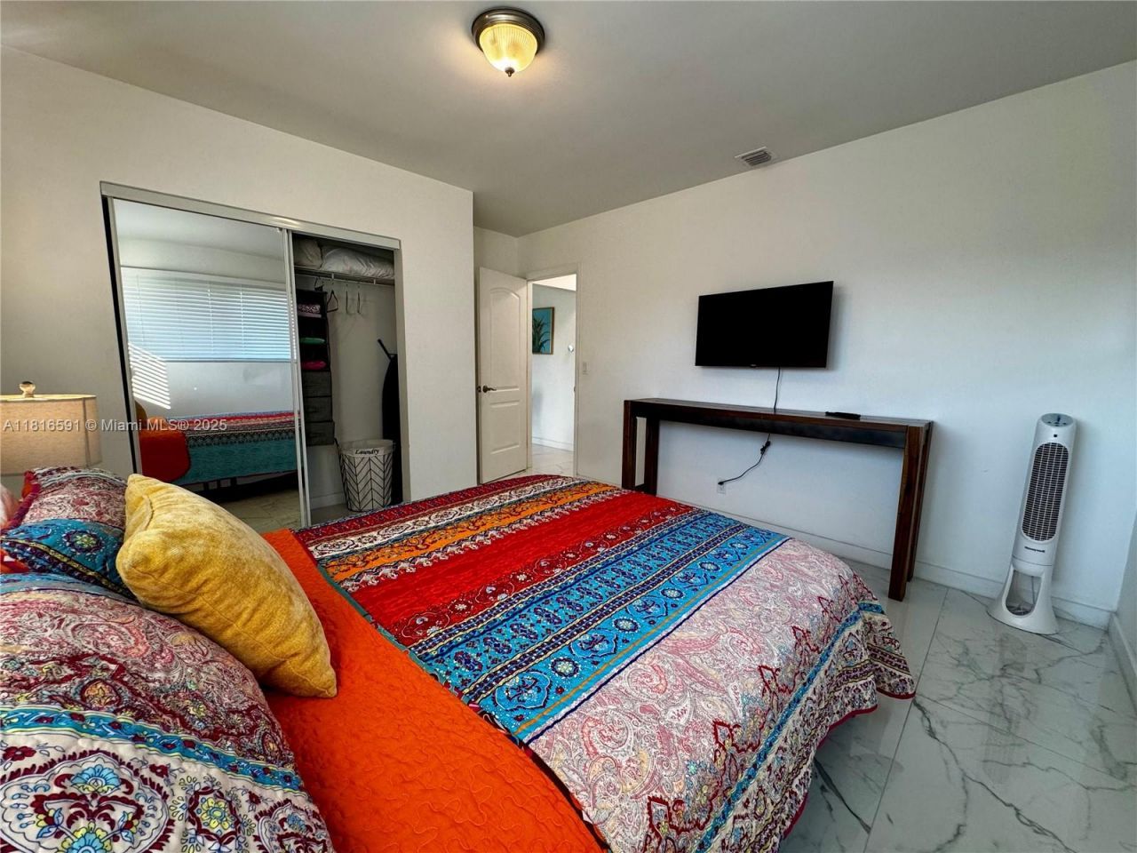 1012 SW 3rd Ave, Hallandale Beach, FL 33009 Photo