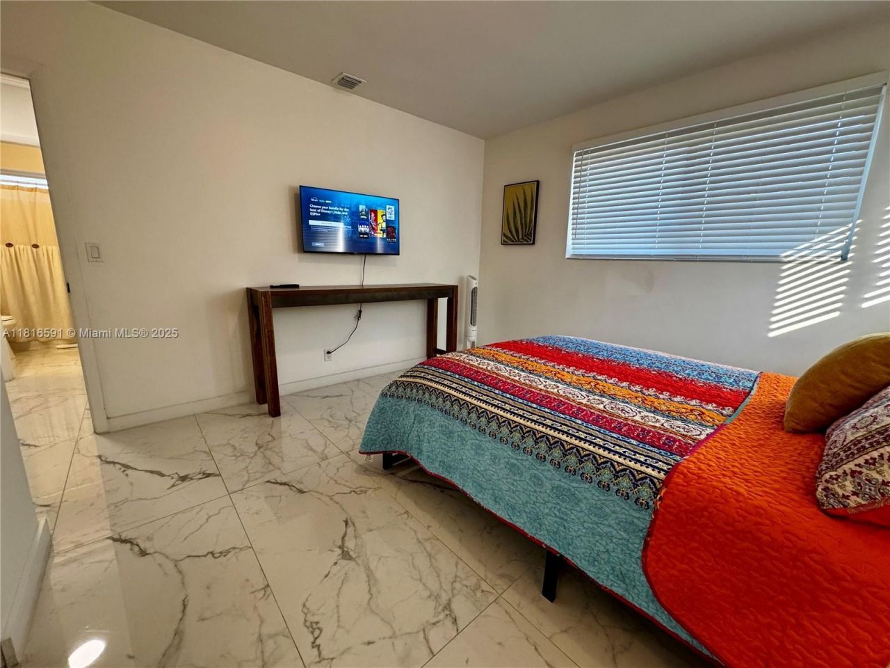 1012 SW 3rd Ave, Hallandale Beach, FL 33009 Photo