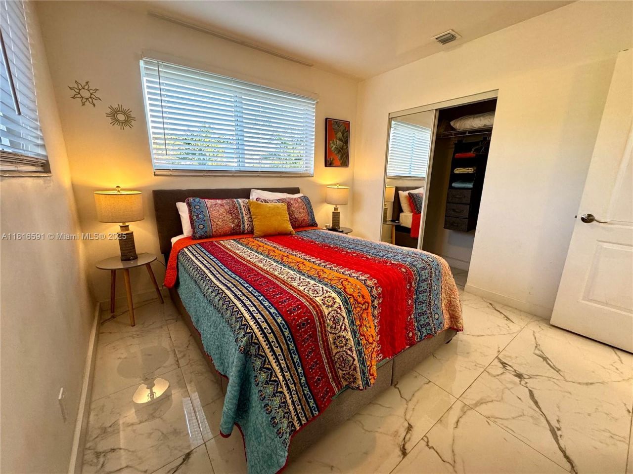 1012 SW 3rd Ave, Hallandale Beach, FL 33009 Photo