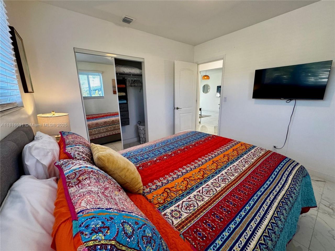 1012 SW 3rd Ave, Hallandale Beach, FL 33009 Photo