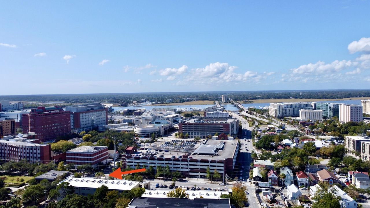 40 Bee Street Photo 17